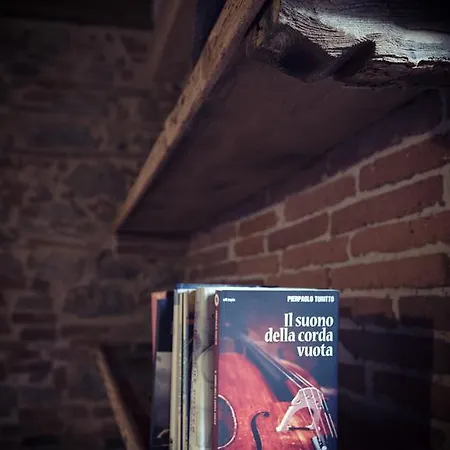 John B .&b. לוקה