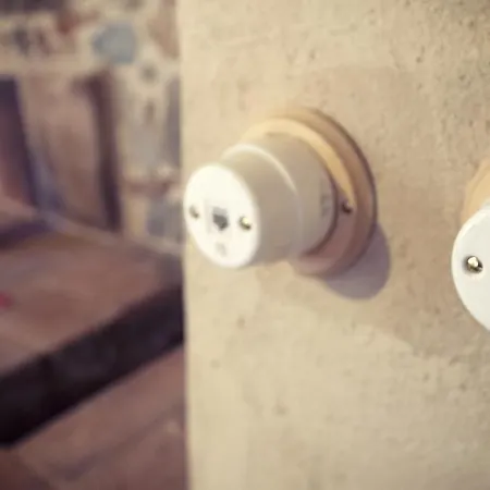 John B .&b. בית הארחה לוקה