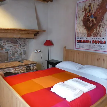 John B .&b. בית הארחה לוקה